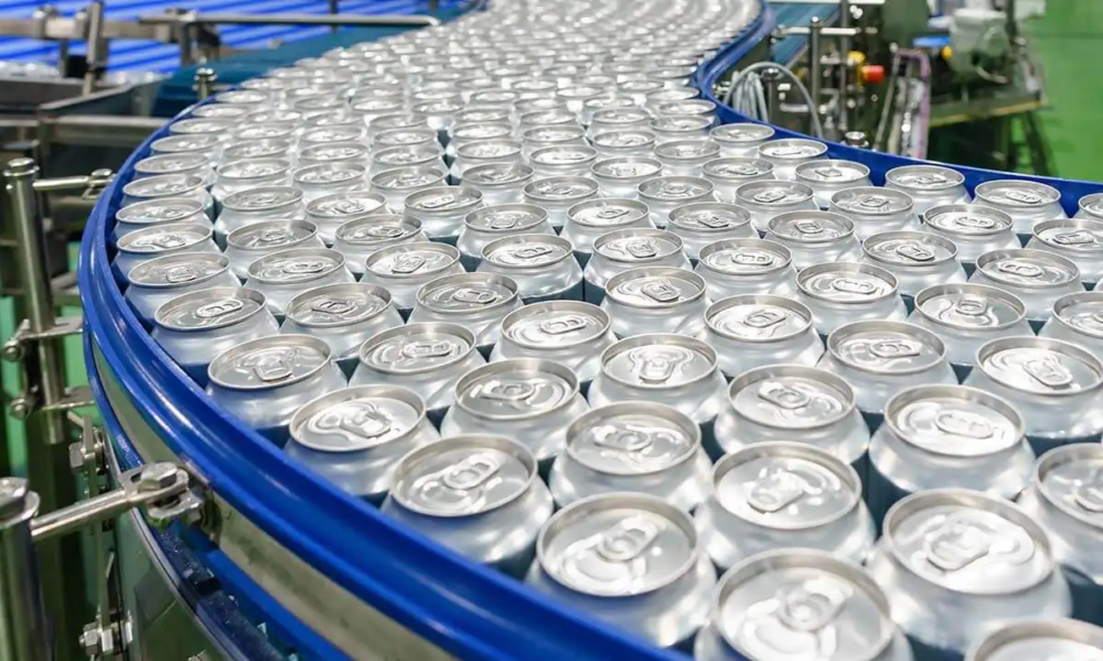 Could Colorado Legalize THC Beverages In Bars And Restaurants?